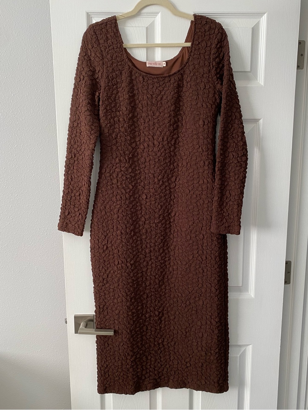 Ivy City Co textured long sleeve chocolate brown midi dress
